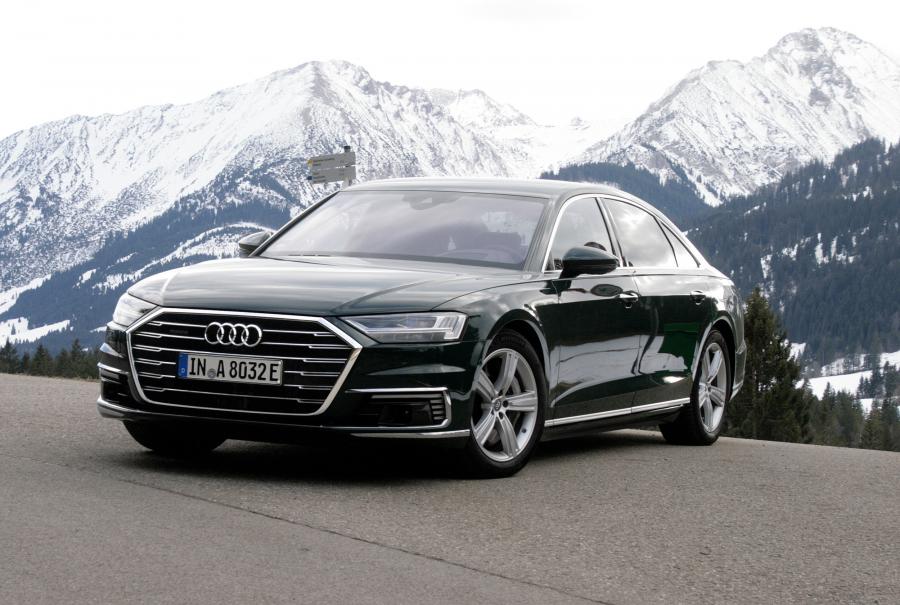  Audi A8 L 60 TFSI e Quattro 2019 года  (WW) (фото 51 из 61)